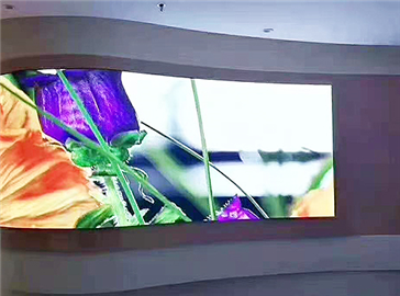 P3室內全彩LED顯示屏平米價格的分析與選擇